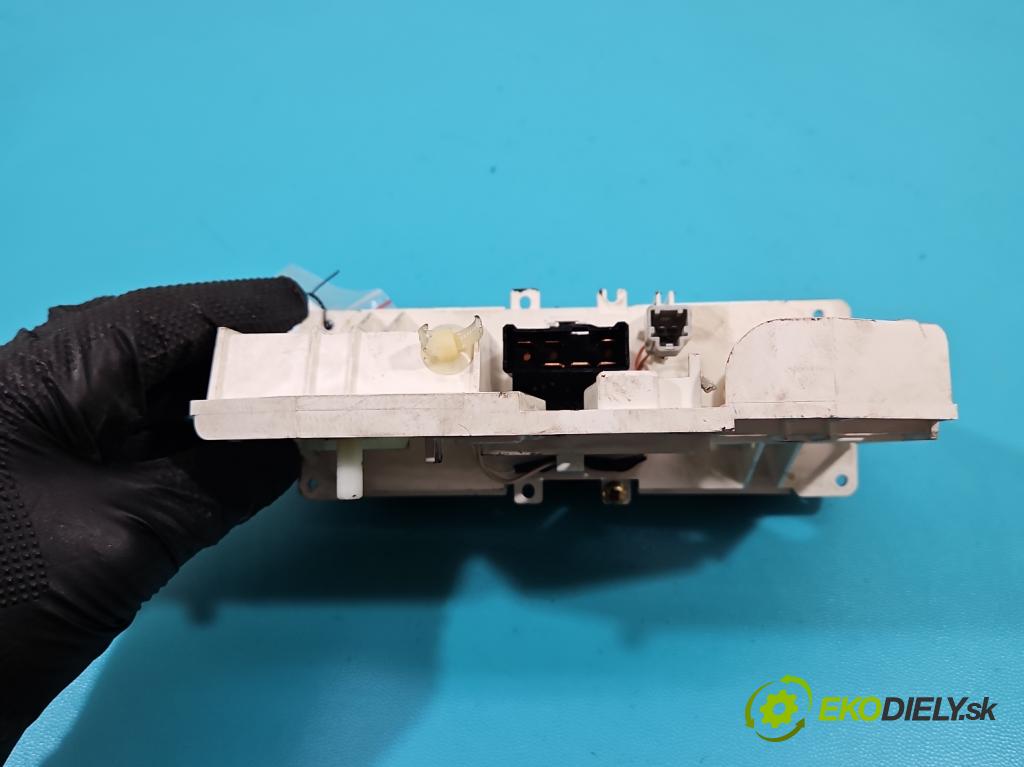 Honda Civic VII 2000-2006 1.4 16V 90 HP manual 66 kW 1396 cm3 3- panel kúrenia 79500-S6D-G022-M1