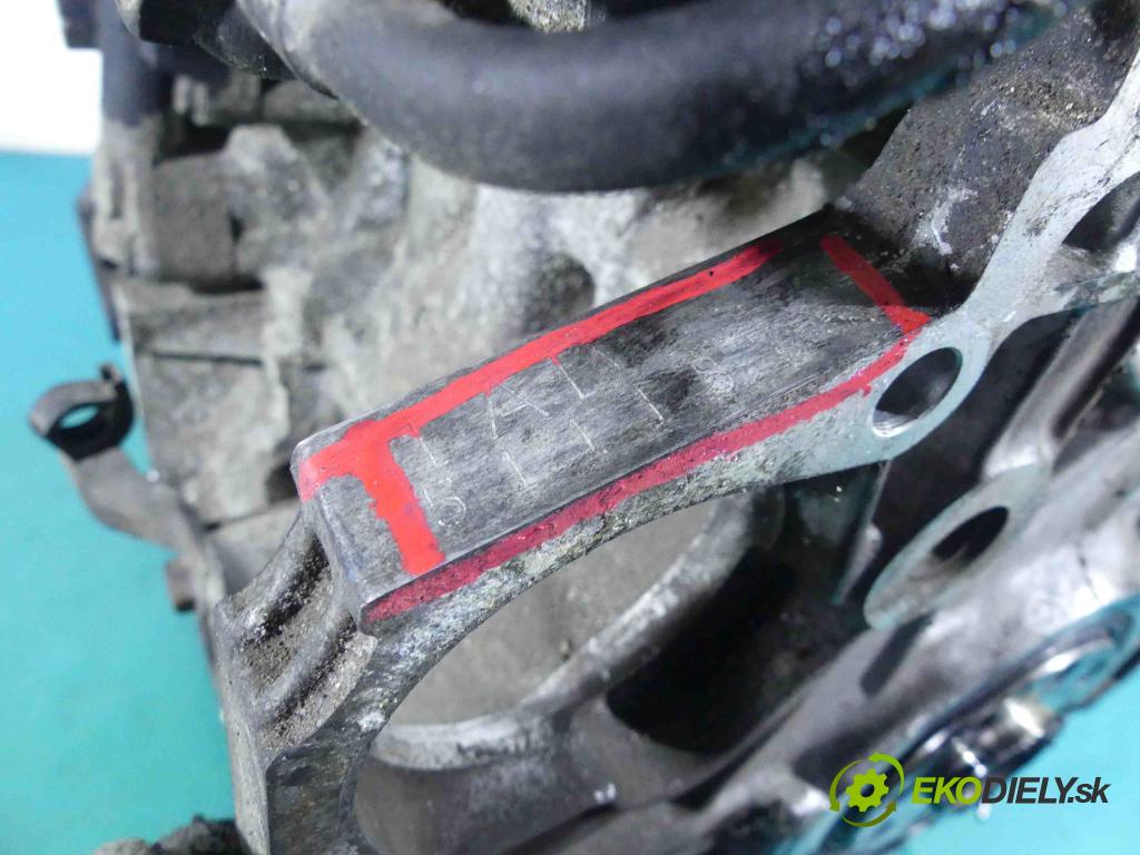 Toyota Corolla Verso II 2004-2009 2.0 D4D 116 HP manual 85 kW 1995 cm3 5- Blok motora 1AD (Blok motora)