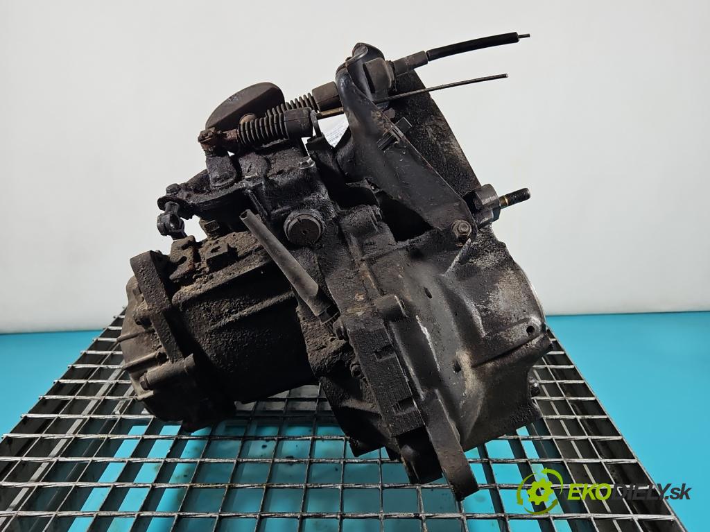 Fiat Seicento 0.9 39 HP manual 29 kW 899 cm3 3- prevodovka stupeň,rýchlosť manual