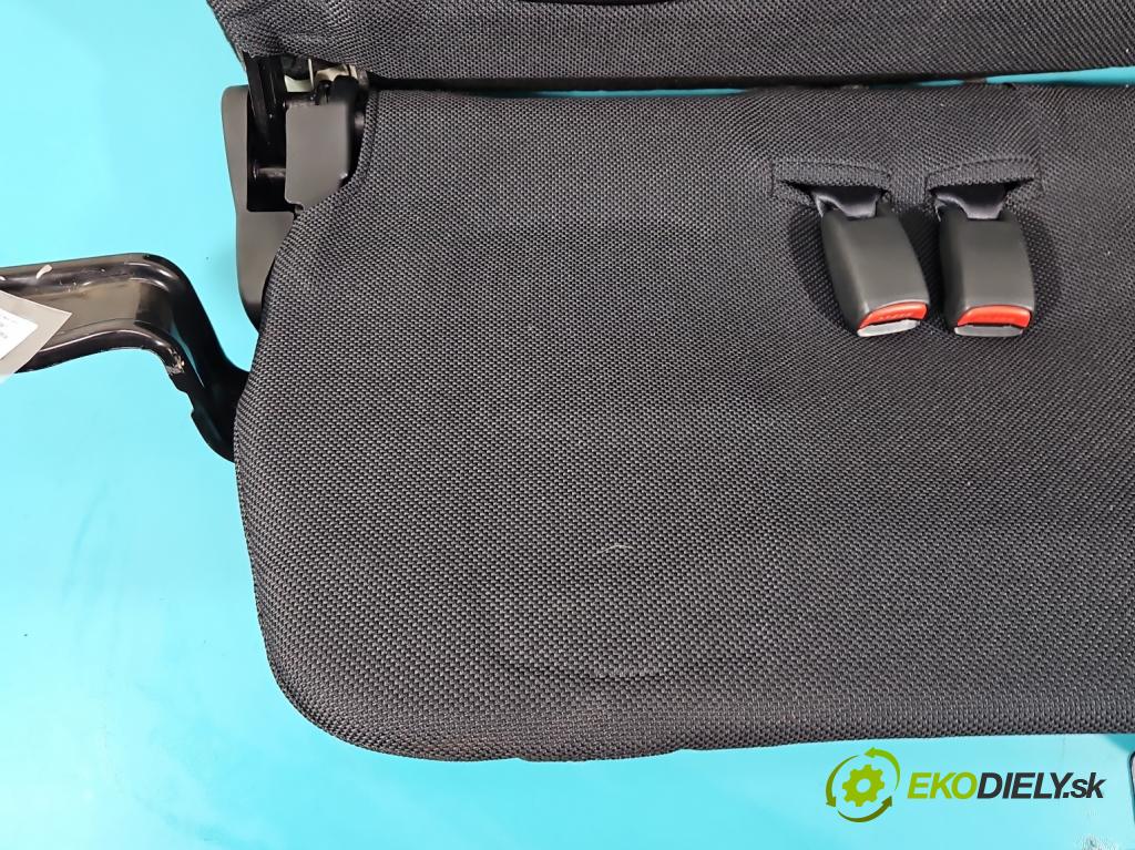 Mitsubishi Outlander II 2006-2013 2.0 DI-D 140 HP manual 103 kW 1968 cm3 5- Pohovka: zadné  (Sedačky, sedadlá)