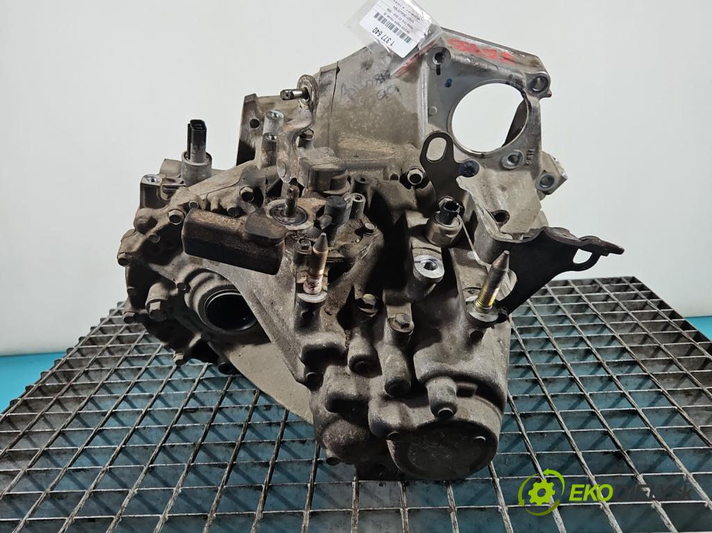 Honda Civic VII 2000-2006 1.4 16V 90 HP manual 66 kW 1396 cm3 3- prevodovka stupeň,rýchlosť manual