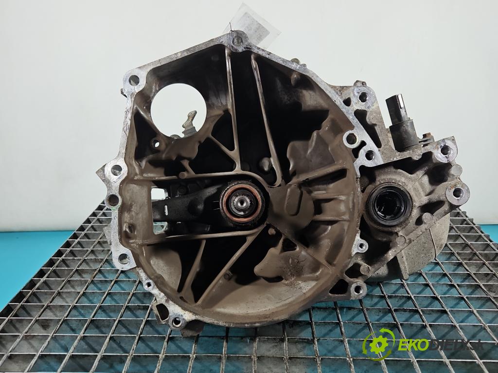 Honda Civic VII 2000-2006 1.4 16V 90 HP manual 66 kW 1396 cm3 3- prevodovka stupeň,rýchlosť manual