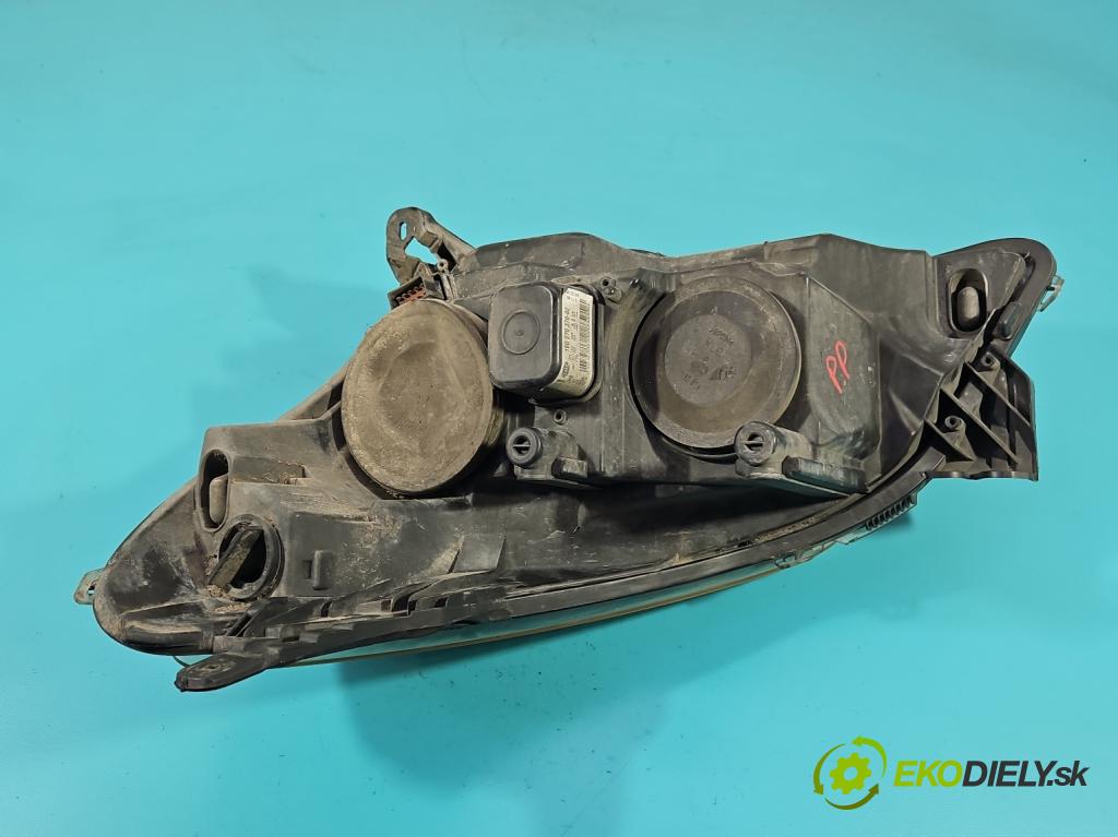 Opel Astra III 2004-2014 1.6 16V 105 HP manual 77 kW 1599 cm3 5- Reflektor: pravý  (Pravé)