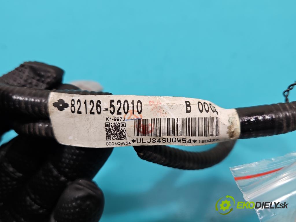 Toyota Yaris III 2011-2020 1.5 VVTi 111KM manual 82 kW 1496 cm3 5- Zväzok: vstrekovače 82126-52010