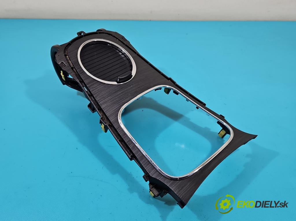 Toyota Avensis III T27 2009-2018 2.0 d4d 126 HP manual 93 kW 1998 cm3 5- Rukojeť: na nápoje: 55625-05020 (Úchyty, držiaky na nápoje)