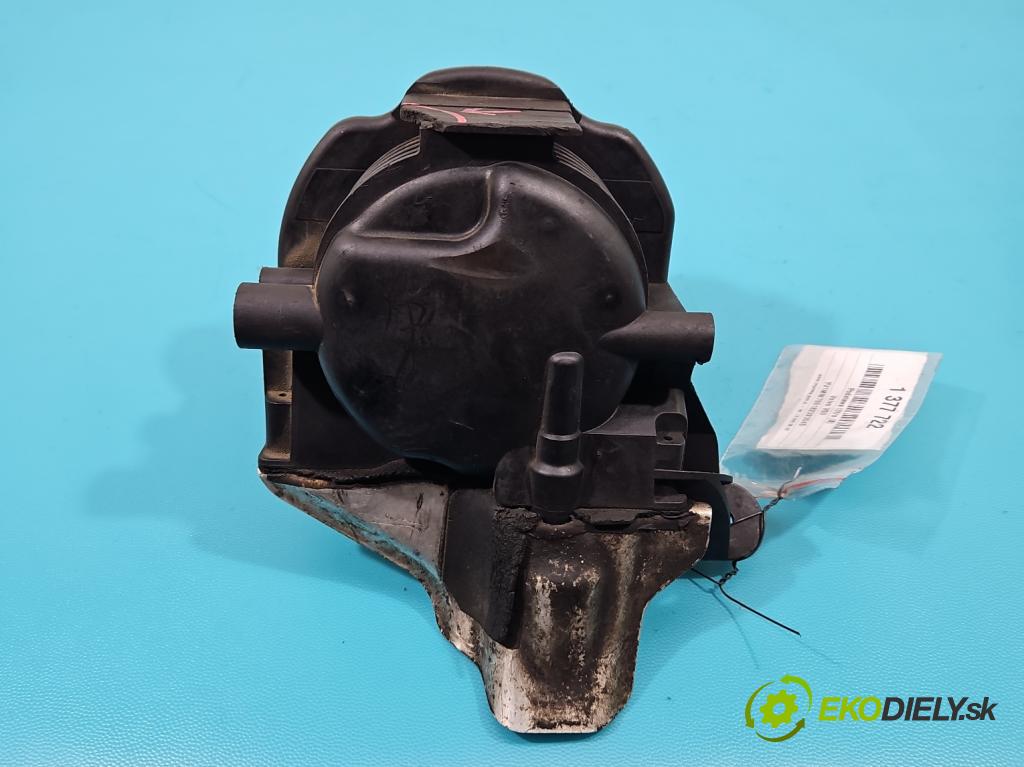 Volvo V50 2.0d 136 HP manual 100 kW 1997 cm3 5- obal filtra palivo 9645928180