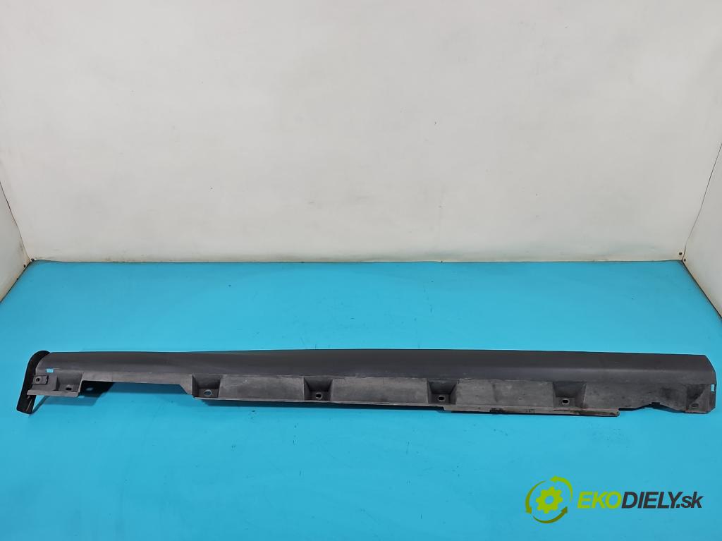 Ford Focus Mk3 2010-2018 1.6 16V 125 hp manual 92 kW 1596 cm3 5- lišta práh: pravé BM51-A10154-A (Prahová lišta)