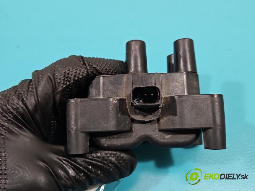 Ford Focus Mk3 2010-2018 1.6 16V 125 HP manual 92 kW 1596 cm3 5- cievka zapaľovacia 0221503485 (Zapaľovacie cievky, moduly)