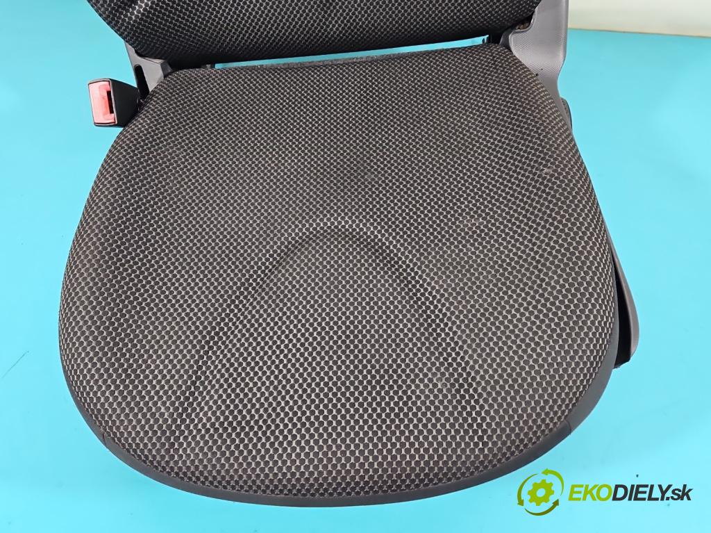 Nissan Micra K12 2003-2010 1.2 16V 80 HP manual 59 kW 1240 cm3 5- Sedačka ľavý  (Sedačky, sedadlá)