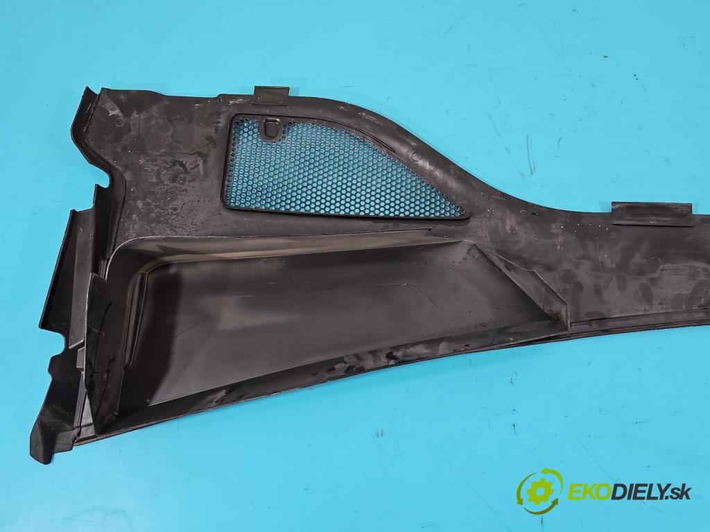 Audi A7 4G 2010-2018 3.0 tdi 272 HP automatic 200 kW 2967 cm3 5- torpédo 4G8819447 (Torpéda)