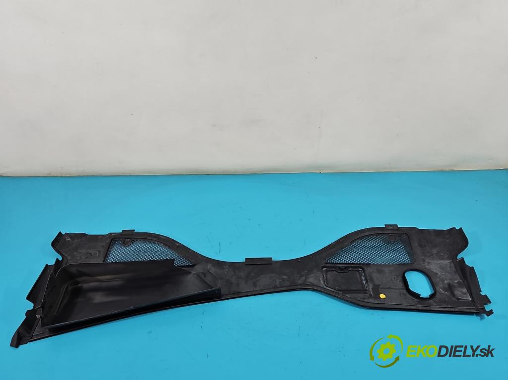 Audi A7 4G 2010-2018 3.0 tdi 272 HP automatic 200 kW 2967 cm3 5- torpédo 4G8819447 (Torpéda)