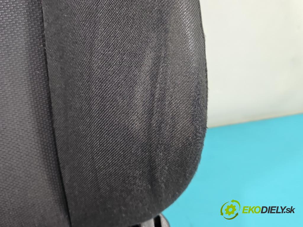 Opel Zafira B 2005-2014 1.9 cdti 150 HP manual 110 kW 1910 cm3 5- Sedačka ľavý  (Sedačky, sedadlá)