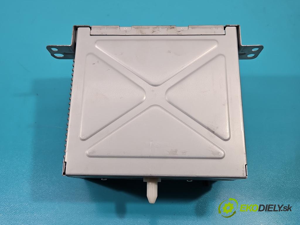 Opel Meriva B 2010-2017 1.4 T 120 HP manual 88 kW 1364 cm3 5- Radio originál 22976603