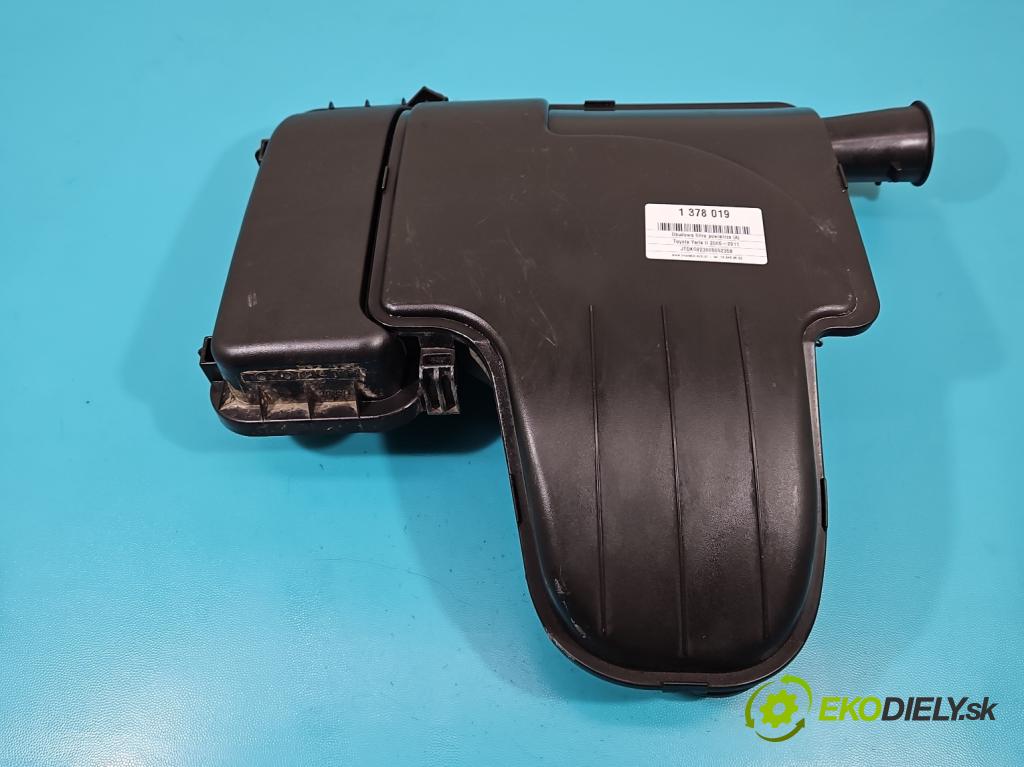 Toyota Yaris II 2005-2011 1.0 vvti 69KM manual 51 kW 998 cm3 5- obal filtra vzduchu 17705-40110 (Obaly filtrov vzduchu)