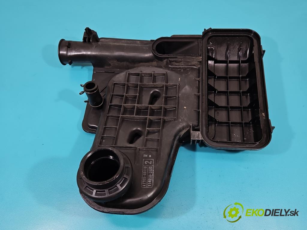 Toyota Yaris II 2005-2011 1.0 vvti 69KM manual 51 kW 998 cm3 5- obal filtra vzduchu 17705-40110 (Obaly filtrov vzduchu)