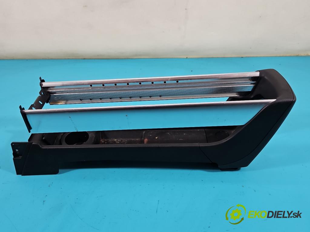 Opel Meriva B 2010-2017 1.4 T 120 HP manual 88 kW 1364 cm3 5- operadlo  (Lakťové opierky)