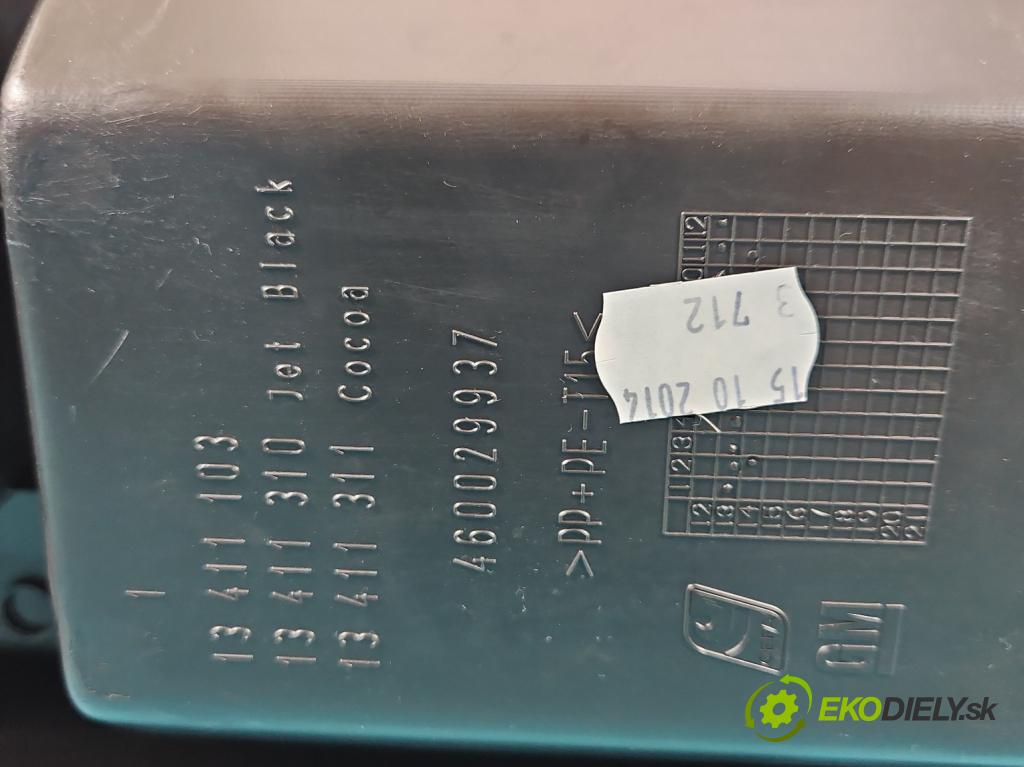 Opel Meriva B 2010-2017 1.4 T 120 HP manual 88 kW 1364 cm3 5- operadlo  (Lakťové opierky)