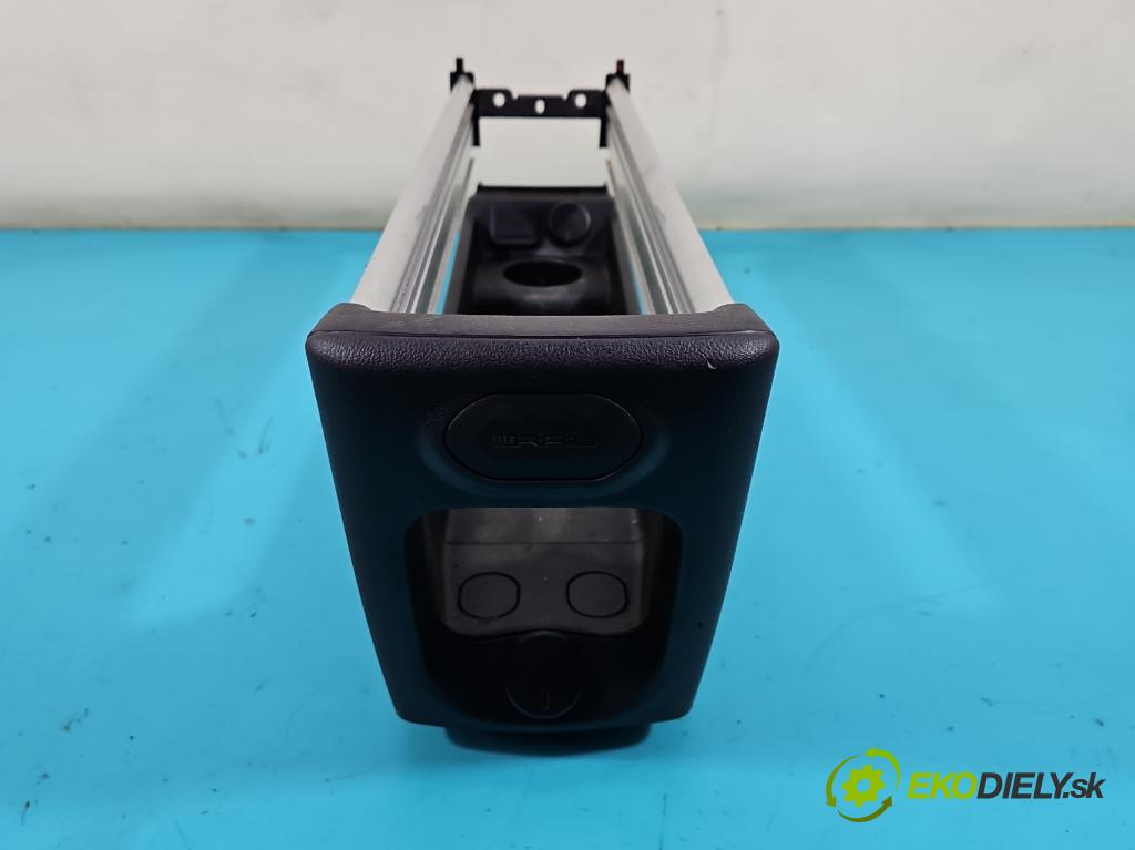 Opel Meriva B 2010-2017 1.4 T 120 HP manual 88 kW 1364 cm3 5- operadlo  (Lakťové opierky)