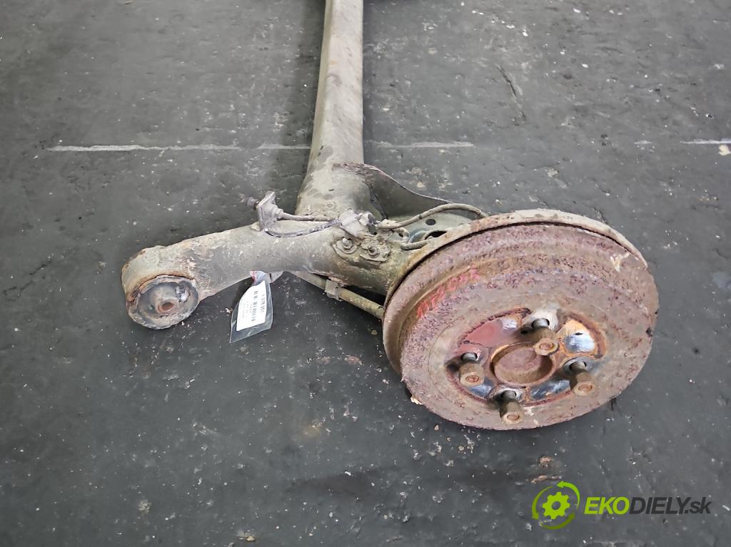 Toyota Yaris II 2005-2011 1.0 vvti 69KM manual 51 kW 998 cm3 5- zadní výztuha  (Výztuhy zadní)