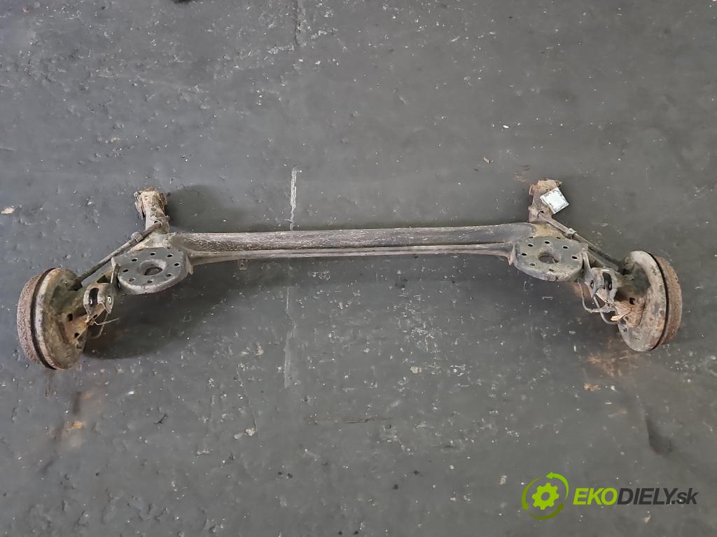 Toyota Yaris II 2005-2011 1.0 vvti 69KM manual 51 kW 998 cm3 5- zadní výztuha  (Výztuhy zadní)