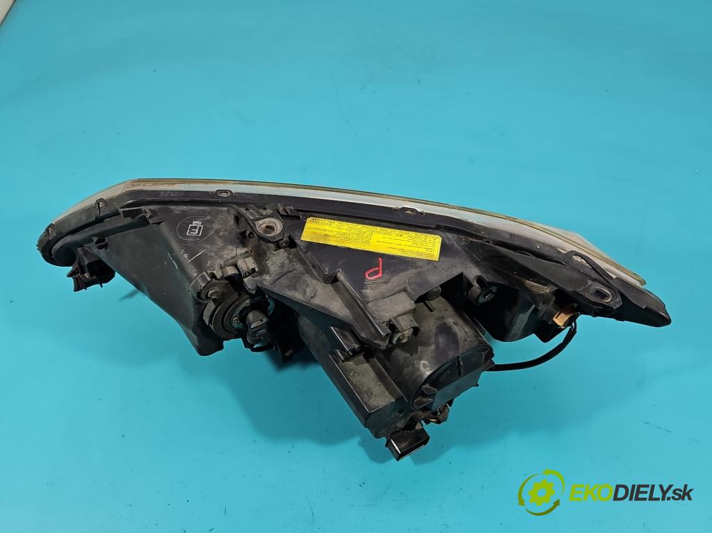 Mitsubishi Outlander II 2006-2013 2.0 DI-D 140 HP manual 103 kW 1968 cm3 5- Reflektor: pravý  (Pravé)