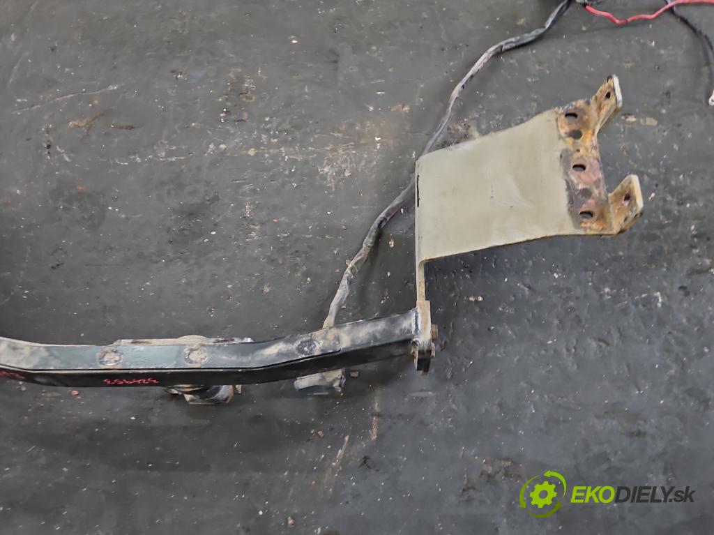 Mitsubishi Outlander II 2006-2013 2.0 DI-D 140 hp manual 103 kW 1968 cm3 5- oko tažné  (Tažná zařízení)