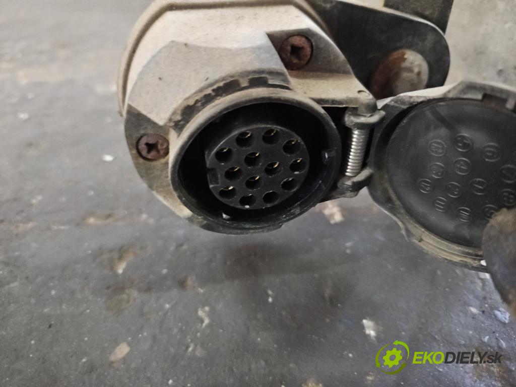 Mitsubishi Outlander II 2006-2013 2.0 DI-D 140 hp manual 103 kW 1968 cm3 5- oko tažné  (Tažná zařízení)