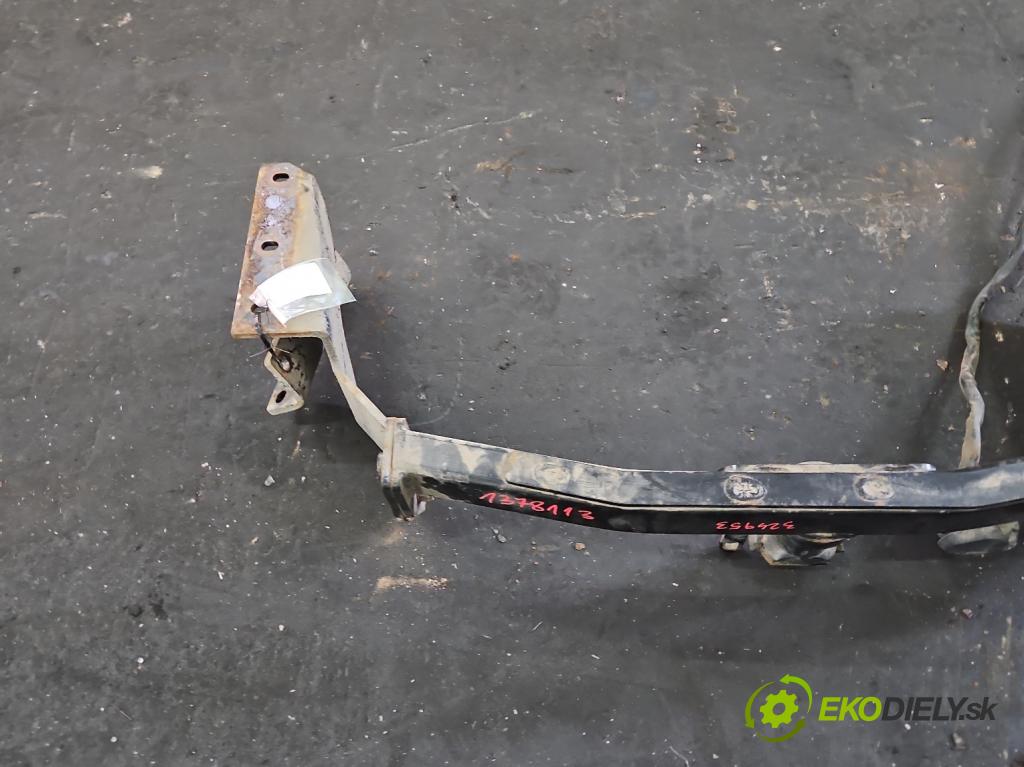 Mitsubishi Outlander II 2006-2013 2.0 DI-D 140 hp manual 103 kW 1968 cm3 5- oko tažné  (Tažná zařízení)