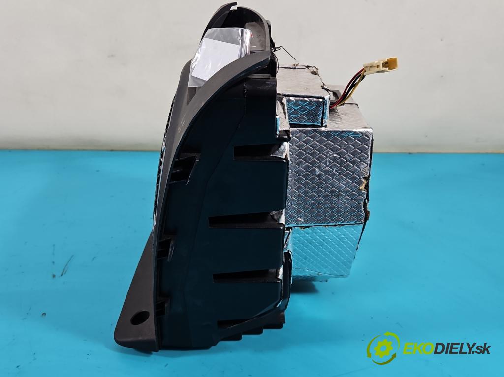 Mitsubishi Outlander II 2006-2013 2.0 DI-D 140 HP manual 103 kW 1968 cm3 5- Subwoofer:  (Audio zariadenia)