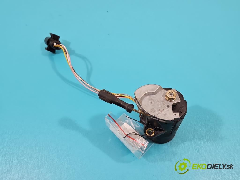 Seat Ibiza II 6K 1993-2002 1.9 sdi 64 hp manual 47 kW 1896 cm3 5- pedal plyn: potenciometr: 0281002339