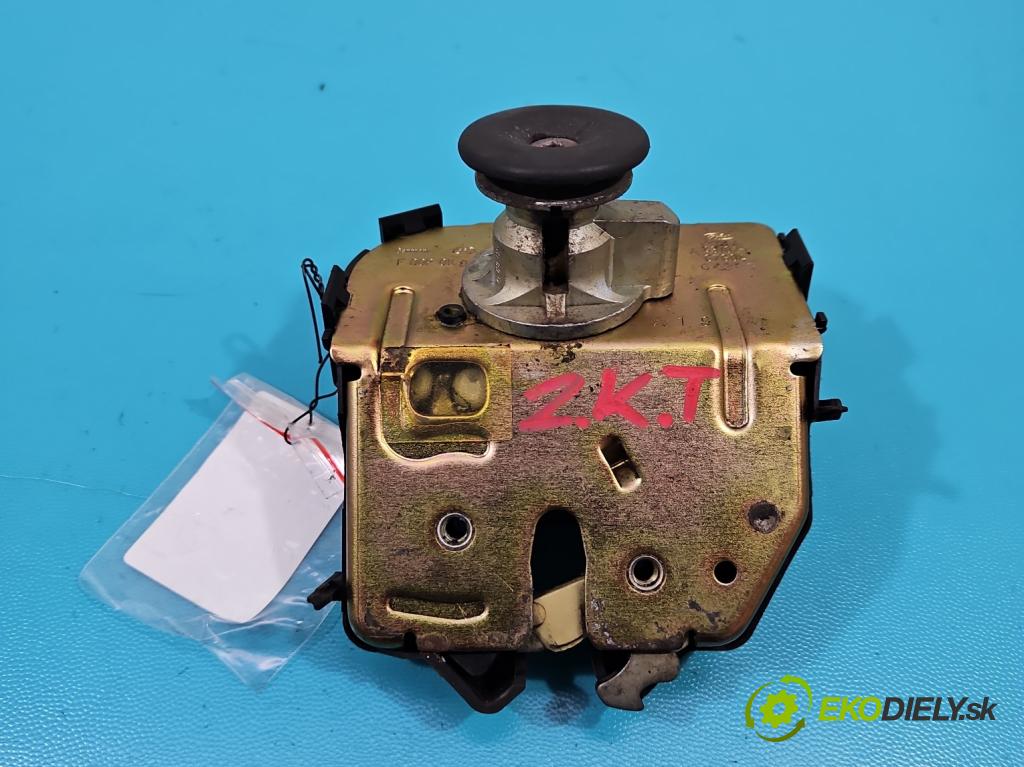 Ford Focus Mk1 1998-2004 1.6 16V 101 hp manual 74 kW 1596 cm3 5- zámek kufrových dveří zadní