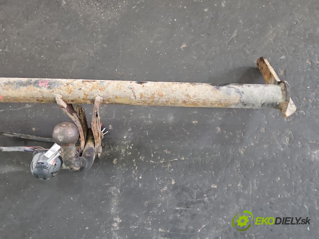 Vw Golf III 1991-1998 1.8 90 hp manual 66 kW 1781 cm3 3- oko tažné  (Tažná zařízení)