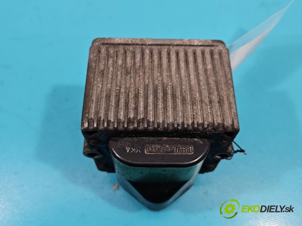 Vw Golf III 1991-1998 1.8 90 HP manual 66 kW 1781 cm3 3- cievka zapaľovacia 867905104A (Zapaľovacie cievky, moduly)