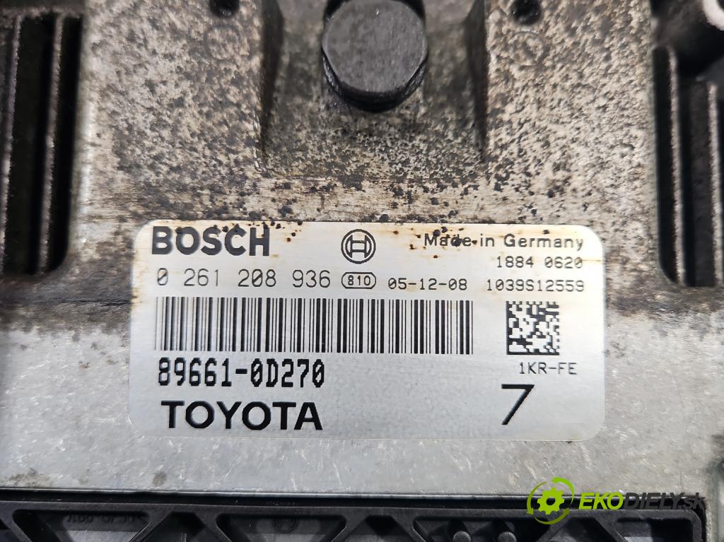 Toyota Yaris II 2005-2011 1.0 vvti 69KM manual 51 kW 998 cm3 5- řídící jednotka motoru 0261208936