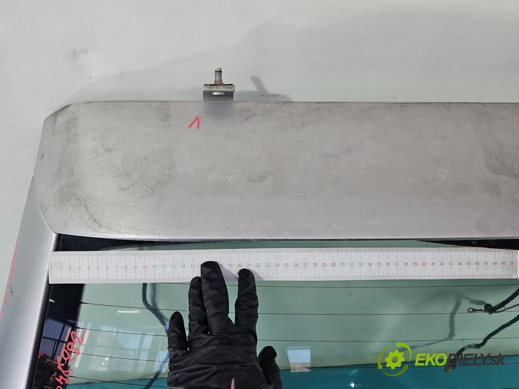 Seat Ibiza II 6K 1993-2002 1.9 sdi 64 hp manual 47 kW 1896 cm3 5- zadní kufrové dveře  (Zadní kapoty)