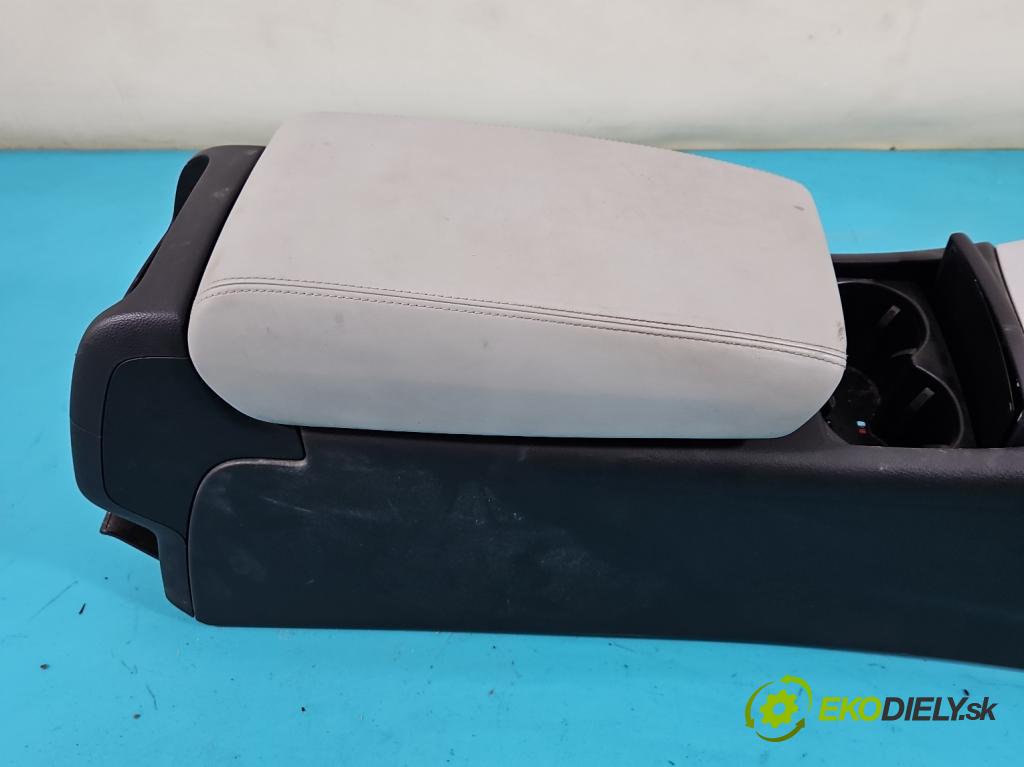 Audi A7 4G 2010-2018 3.0 tdi 272 HP automatic 200 kW 2967 cm3 5- operadlo 4G0863244B (Lakťové opierky)