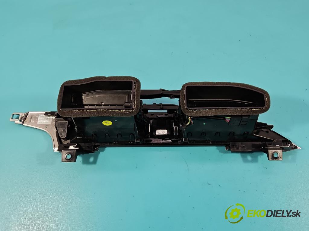 Audi A7 4G 2010-2018 3.0 tdi 272 HP automatic 200 kW 2967 cm3 5- Mřížka: kúrenia stredová 4G1820901 (Mriežky kúrenia (fukáre))