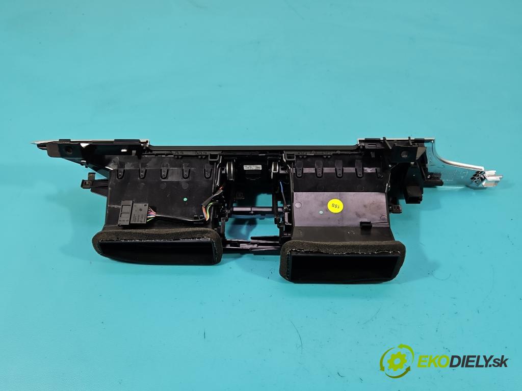 Audi A7 4G 2010-2018 3.0 tdi 272 HP automatic 200 kW 2967 cm3 5- Mřížka: kúrenia stredová 4G1820901 (Mriežky kúrenia (fukáre))