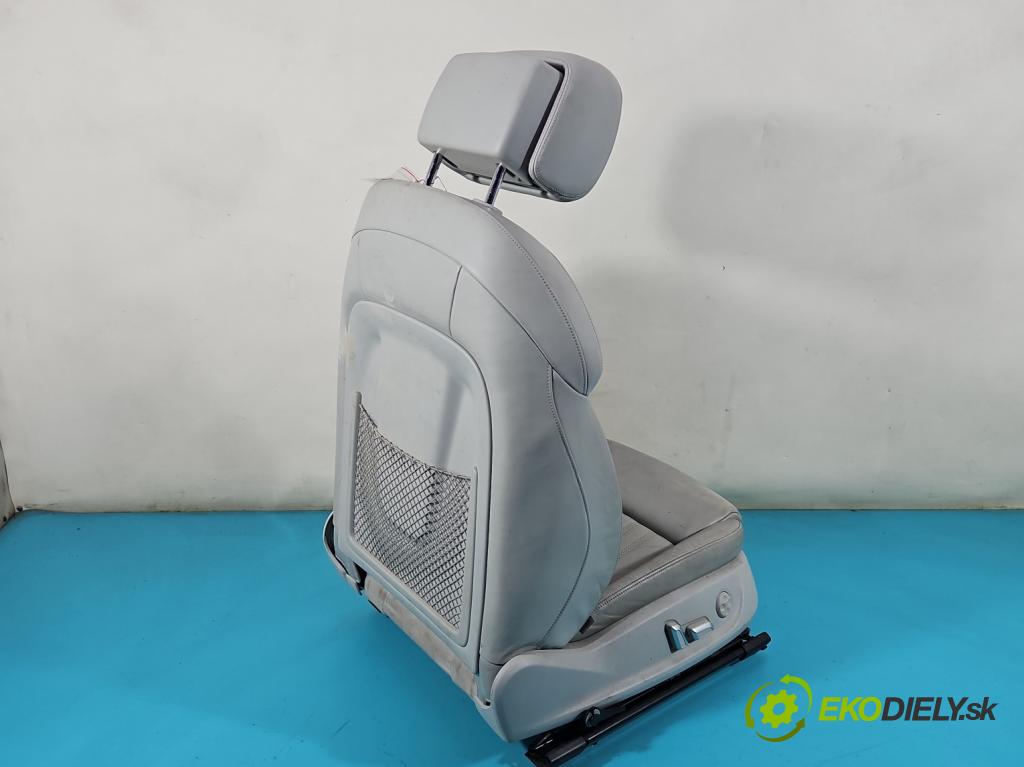 Audi A7 4G 2010-2018 3.0 tdi 272 HP automatic 200 kW 2967 cm3 5- Sedačka pravý  (Sedačky, sedadlá)