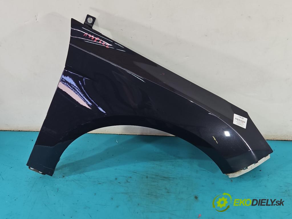 Ford Focus Mk3 2010-2018 1.6 16V 125 hp manual 92 kW 1596 cm3 5- blatnik přední pravý  (Ostatné)