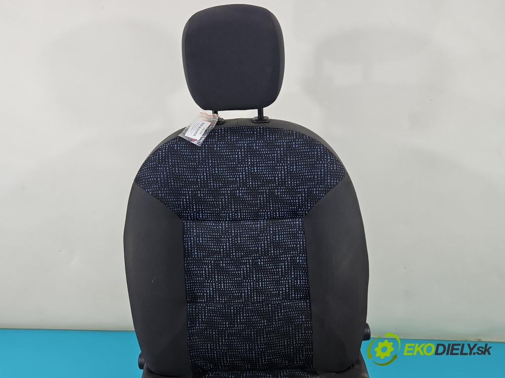 Renault Twingo II 2007-2014 1,2.0 16V 75 HP manual 55 kW 1149 cm3 3- Sedačka ľavý  (Sedačky, sedadlá)