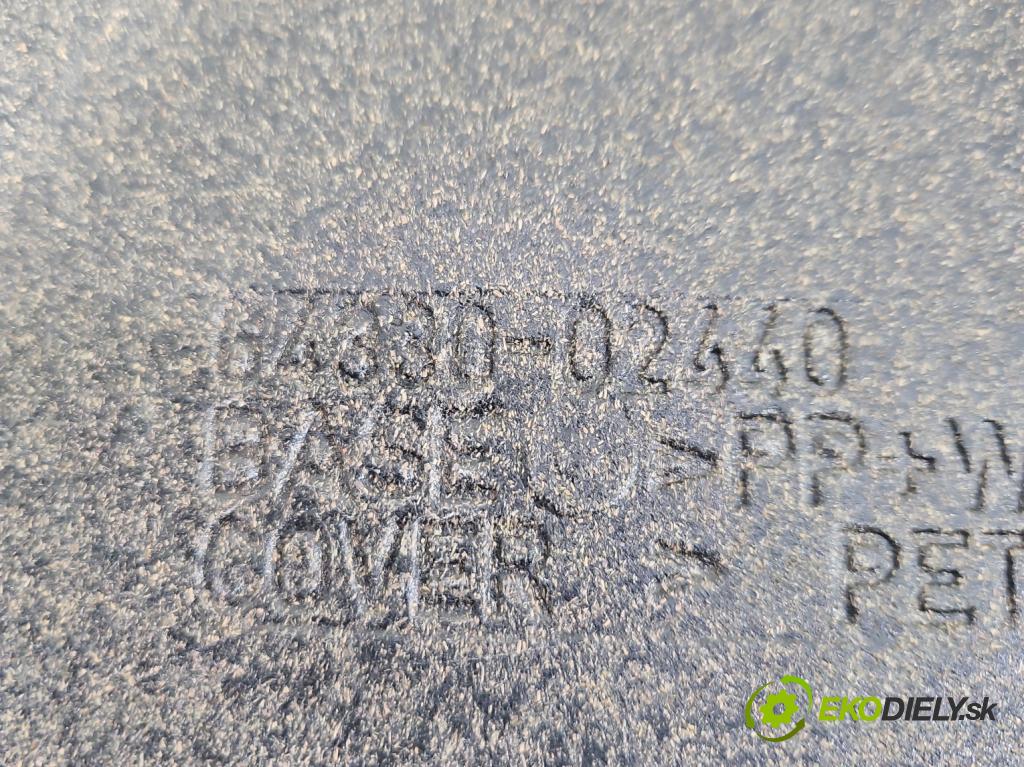 Toyota Auris I 2006-2013 1.6 vvti 124hp manual 91 kW 1598 cm3 5- zadná 64330-02440 (Pláta zadné)