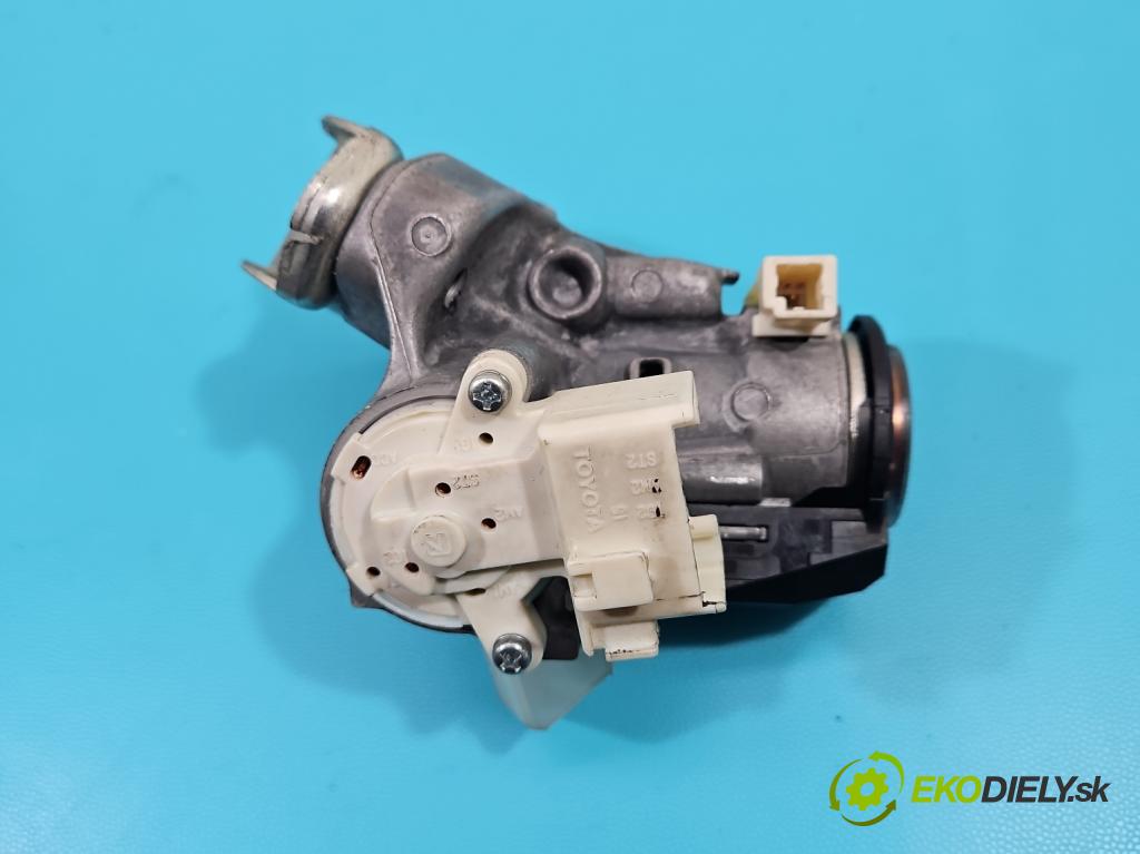 Toyota Auris I 2006-2013 1.6 vvti 124 hp manual 91 kW 1598 cm3 5- řídící jednotka motoru 89661-02E51