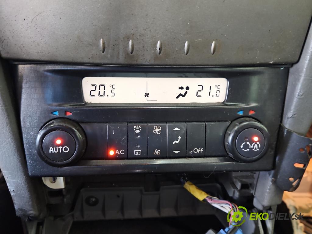 Renault Laguna II 2001-2007 1.9 dci 120 HP manual 88 kW 1870 cm3 5- panel kúrenia 