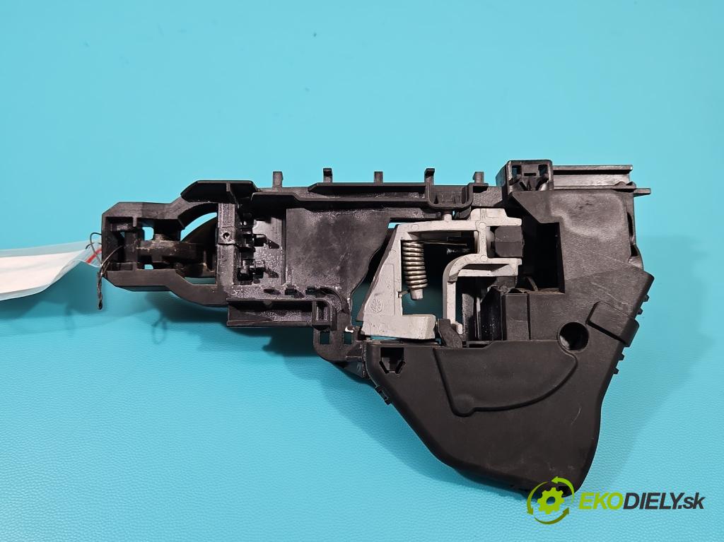 Mercedes A W169 2004-2012 1.5 95 HP manual 70 kW 1498 cm3 5- rukoväť zadné pravé mimo: A1697600434 (Ostatné)
