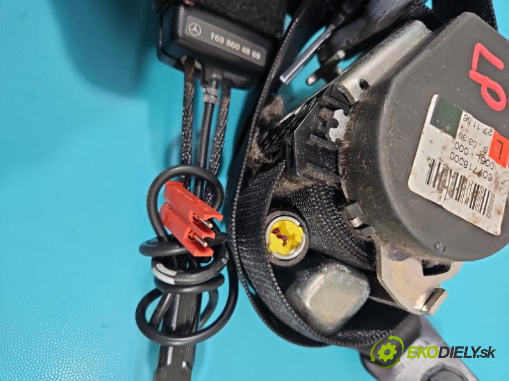 Mercedes A W169 2004-2012 1.5 95 hp manual 70 kW 1498 cm3 5- stěna bezpečnost přední levý 607718000