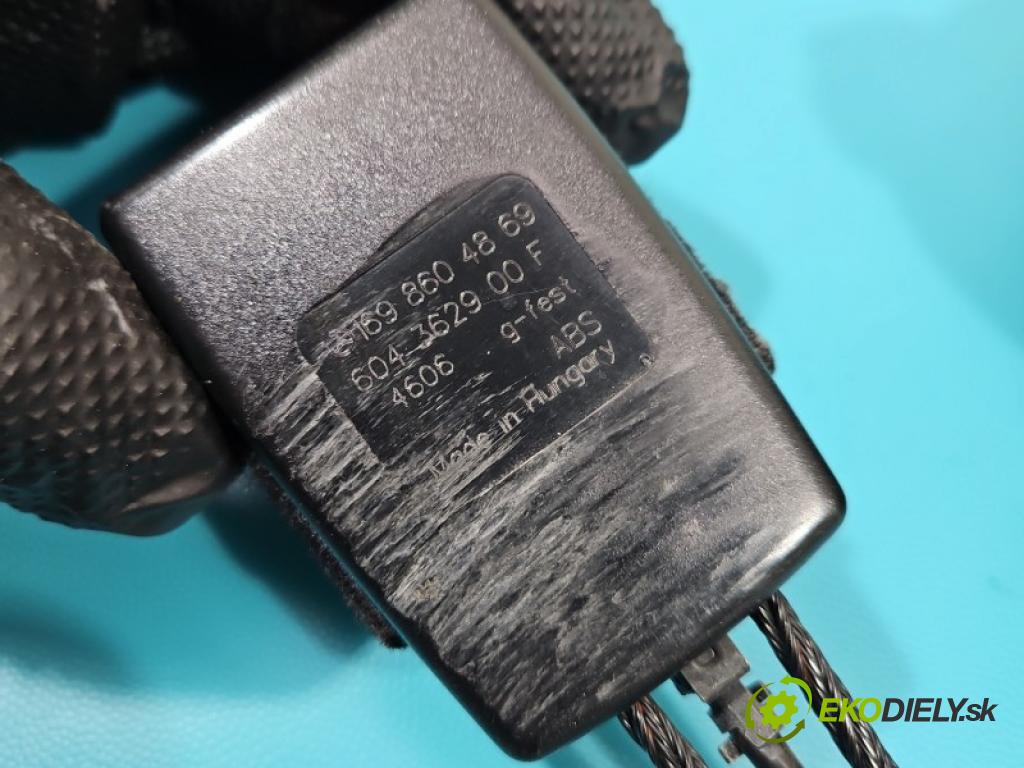 Mercedes A W169 2004-2012 1.5 95 hp manual 70 kW 1498 cm3 5- stěna bezpečnost přední levý 607718000