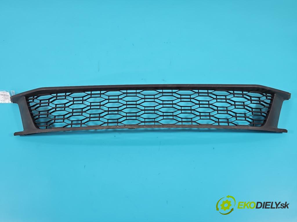 Dacia Sandero II 2012-2020 1.0 12V SCe 73 hp manual 54 kW 999 cm3 5- Zaślepka: mřížka: nárazníku medián: 622544275R