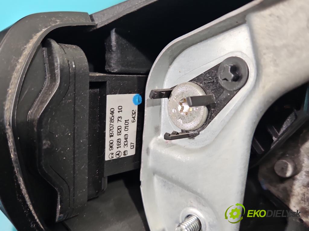 Mercedes A W169 2004-2012 1.5 95 HP manual 70 kW 1498 cm3 5- volant A1694600203 (Volanty)