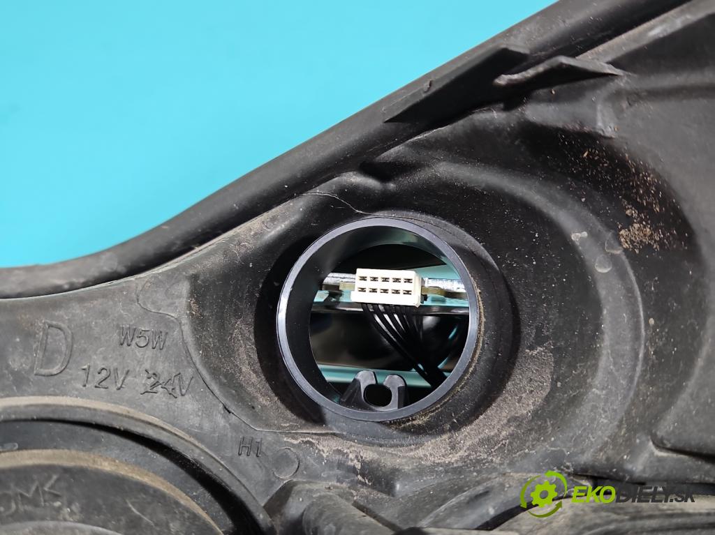 Renault Espace IV 2003-2014 2.0 dci 173KM automatic 127 kW 1995 cm3 5- Reflektor: pravý 260100085R (Pravé)